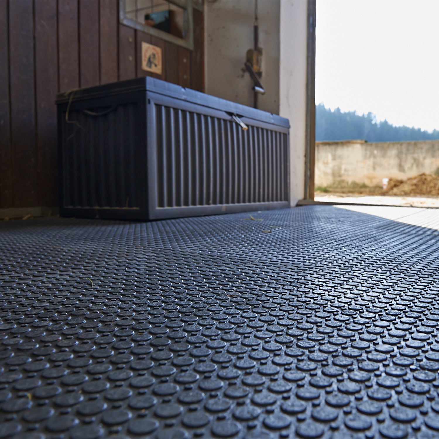 Softground Stable Matting: Durable and Versatile Equestrian Flooring