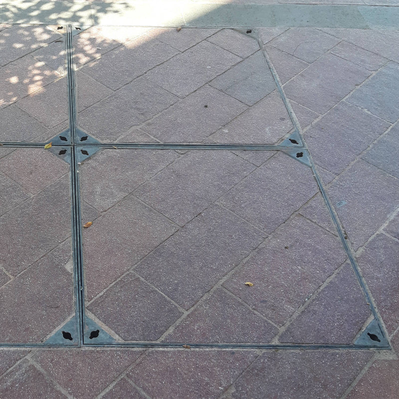 900 x 900mm Block Paving Manhole Cover W/ 100mm Recessed Tray