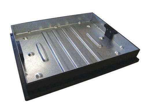 600 x 450 recessed manhole cover gravel filled empty